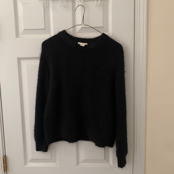 $80💜Levis,Brandy Melville,Uniqlo,TNA,underarmor💖 - Picture 13 of 16